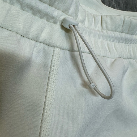 Lululemon Softstream High Rise Shorts - Picture 6 of 7